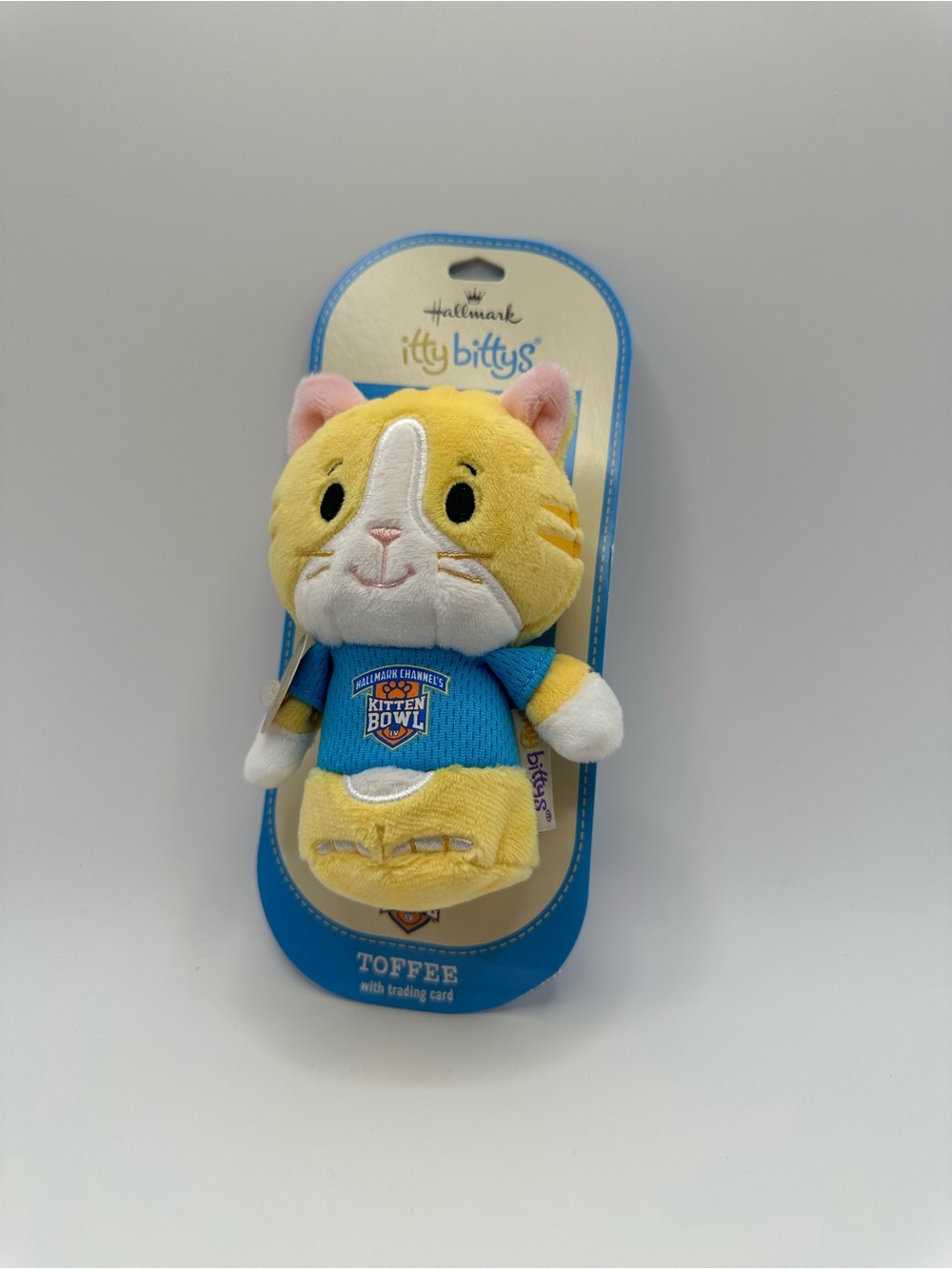 Hallmark itty bittys Blue Packaging with Yellow Kitten Artwork